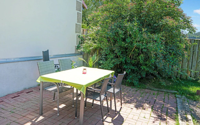 Stylish Apartment in Stormbruch With Garden