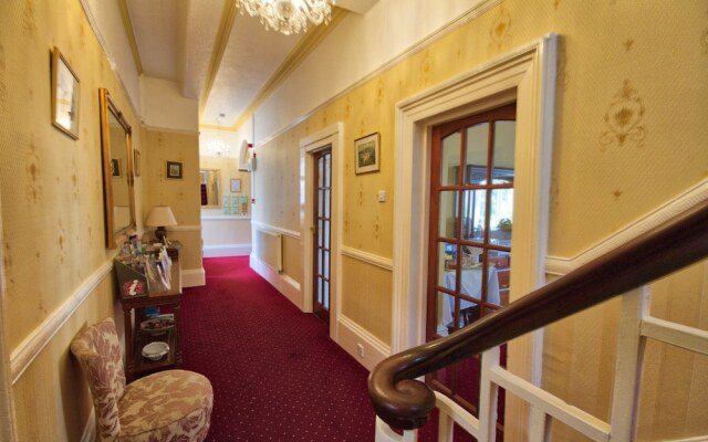 Holcombe House