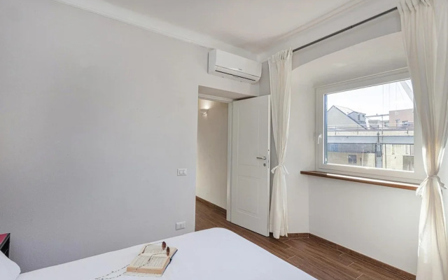 San Lorenzo View Apartment 5 by Wonderful Italy