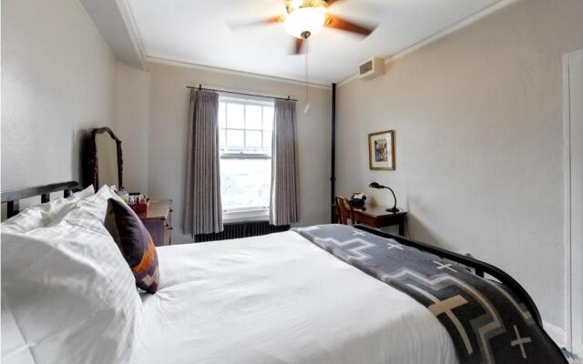 The Hotel Congress