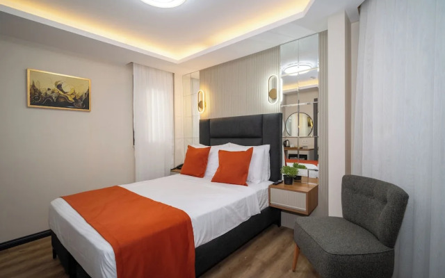 Отель Robin Hotel