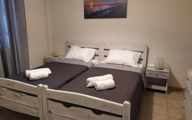 Antonela room1