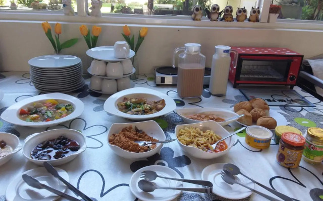 Niuniu & Meng Ka Homestay