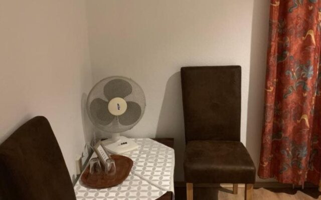 Kis Gellert Guesthouse