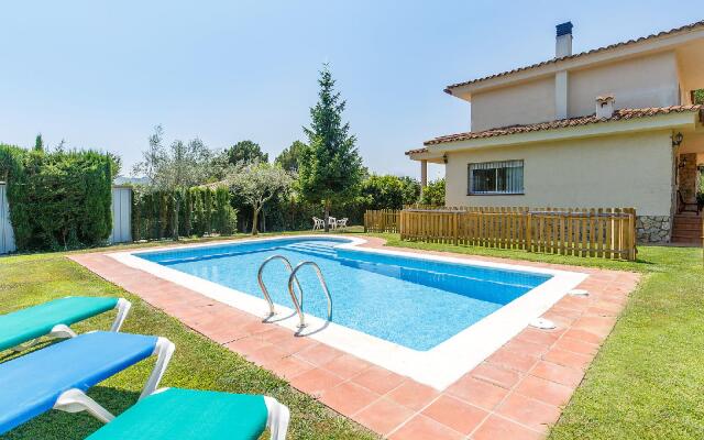 Bell Lloc 02 - Three Bedroom