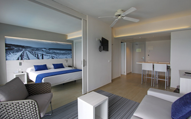 BG Hotel Tonga Tower