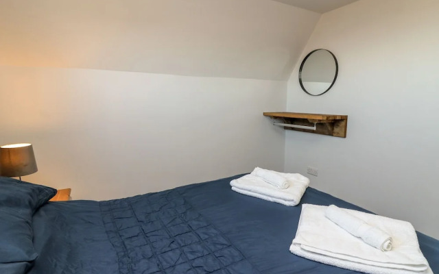 Valley View Hideaway