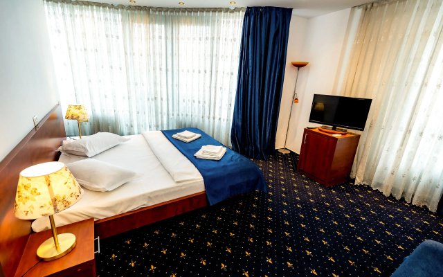 Samaa Hotel