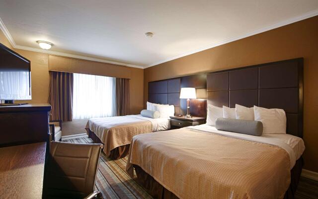 Best Western Carmel's Town House Lodge