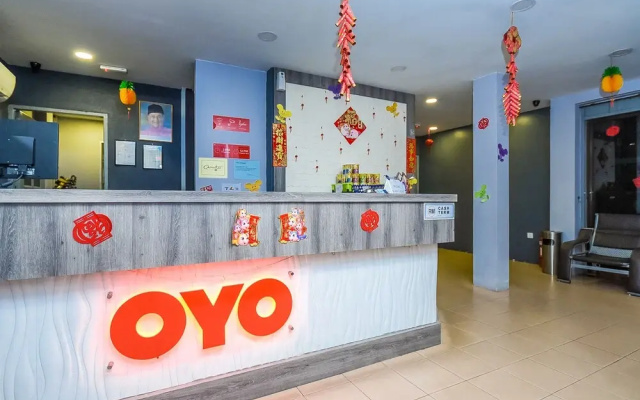 OYO 989 Ostay Inn