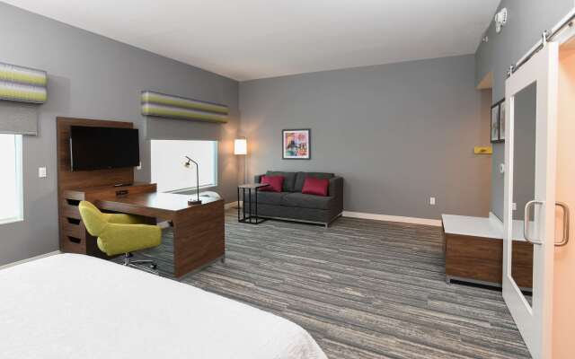 Hampton Inn & Suites Cincinnati Liberty Township