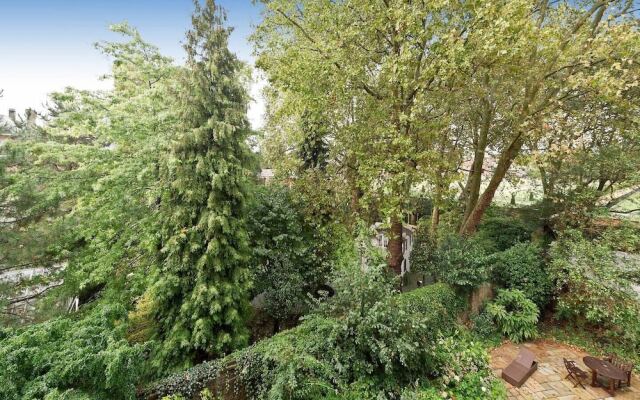 Lovely 2bed flat in Chelsea with exclusive views