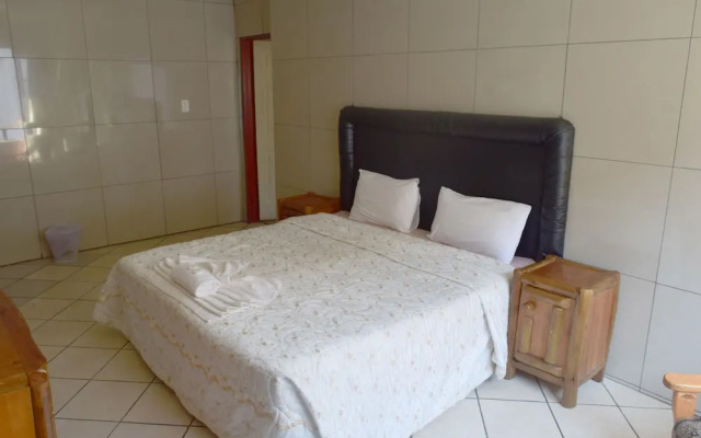 Mthunzi Lodge