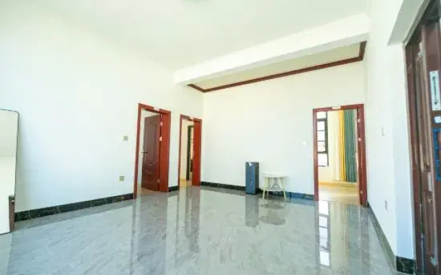 Dali Yimian Mountain View Homestay (Caicun Longqi Wharf Branch)