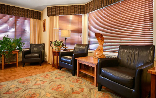 Best Western Oakridge Inn