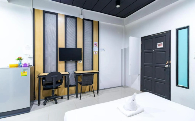 CS Klongtoey Grand Resort