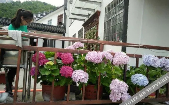Xixia Laojieling Manor No.36