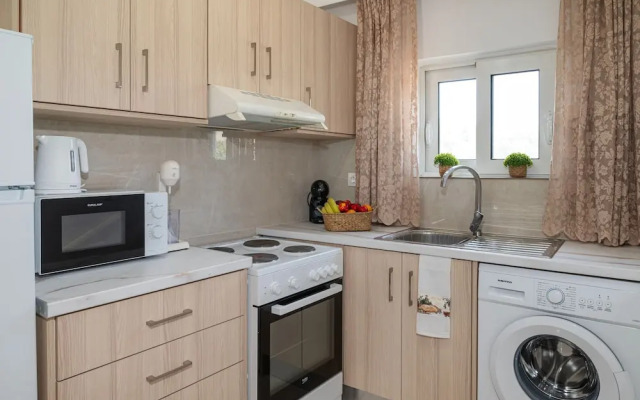 Absinthia Fanes Residences