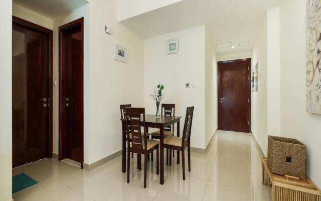 OYO Home 233 1BHK Marina Suites