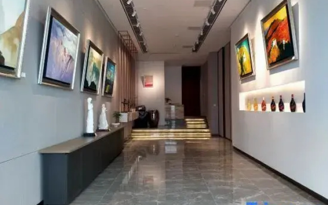 Xiqiaoshan Guanxin Life Hall (Eternal Scenery District Branch)