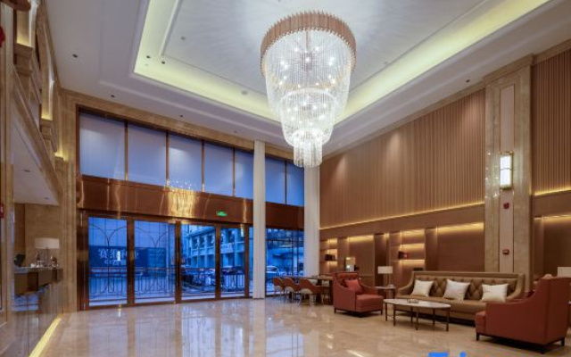 Vienna Hotel (Longli County High-speed Rail North Station)