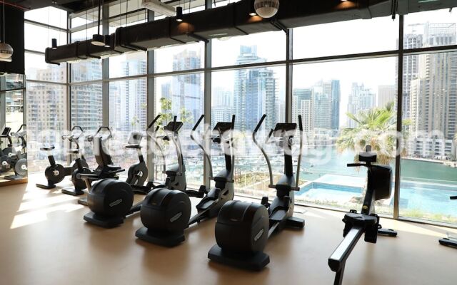 HomesGetaway- Lavish 2BR in Marina Gate1
