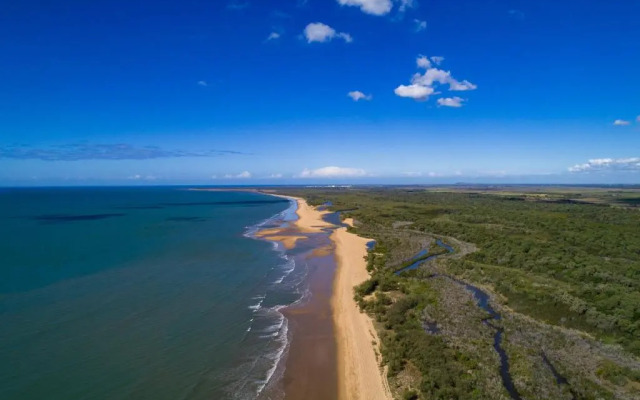 Moore Park Beach Motel