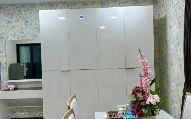 arunsakhon luxury condo