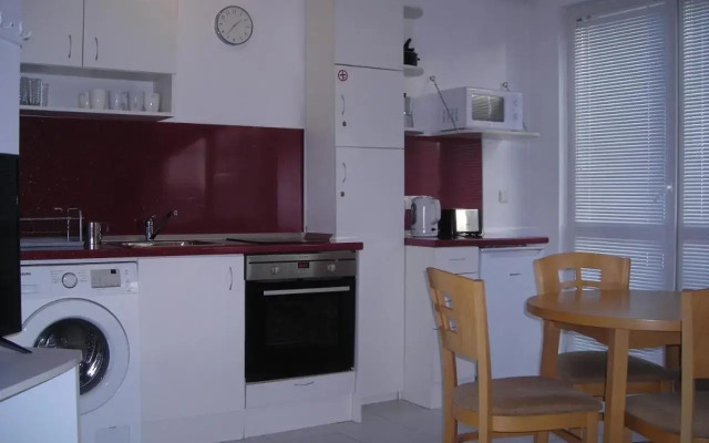 Persey Iglika Apartments
