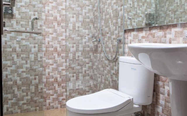 RedDoorz Plus @ Talaga Bodas