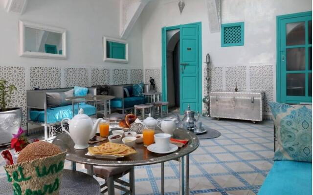 Riad 1001 couleurs