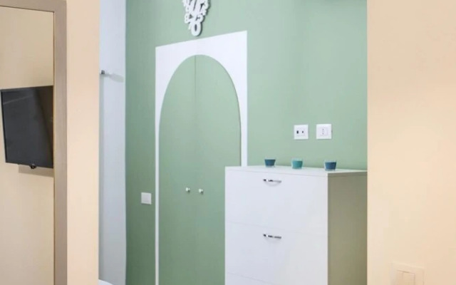 Mira Naples Apartment I Triple