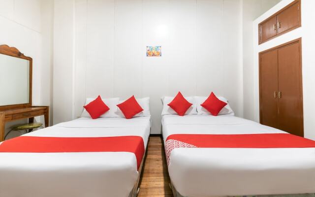 The Peak Pines Pension by OYO Rooms