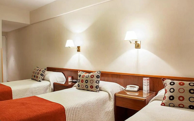 Waldorf Hotel