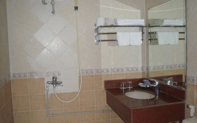 Hoang Qui Hotel