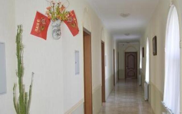 Guesthouse Taymirskaya 12