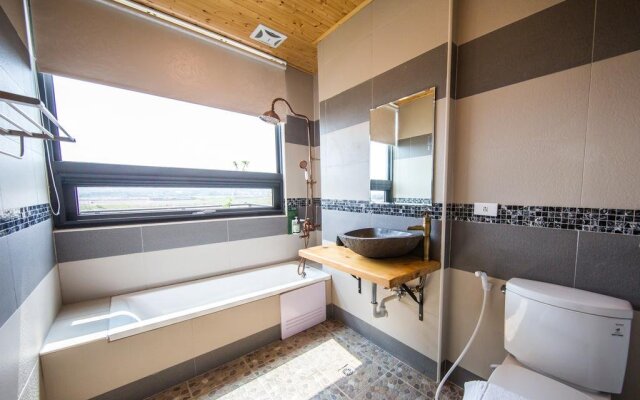Rococo Homestay