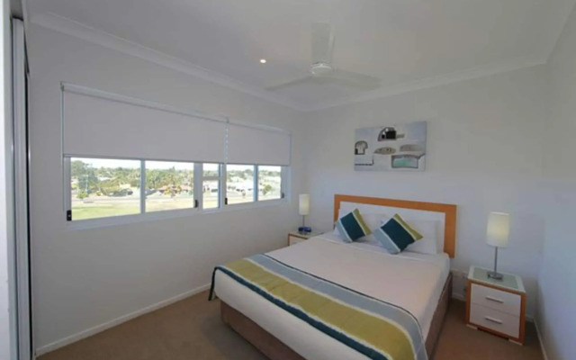 Koola Beach Apartments Bargara