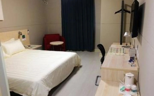 Jinjiang Inn Beijing Westdiaoyutai Subway Station Branch