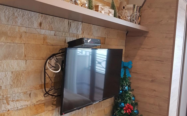 Ogi & Una Premijer 42