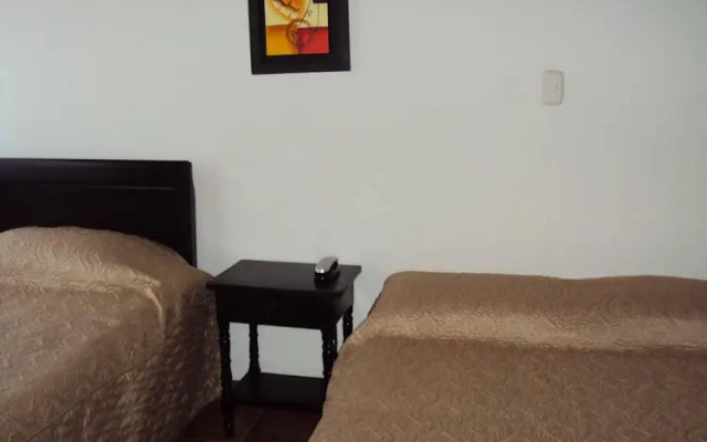 Hotel Alianza
