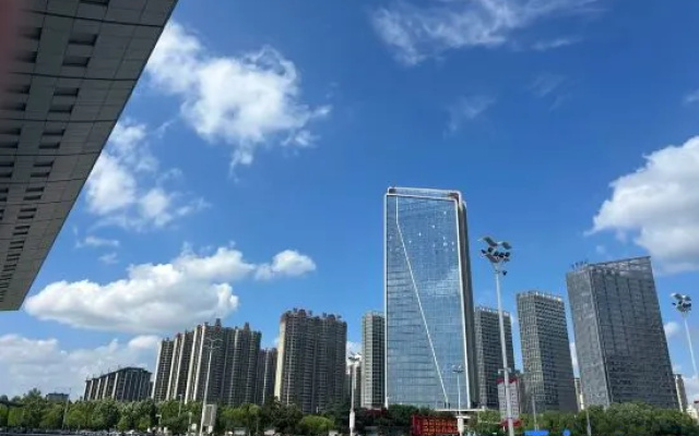 Yuqi Hotel (Zhumadian High-Speed Railway West Station) – Outside – Zhumadian