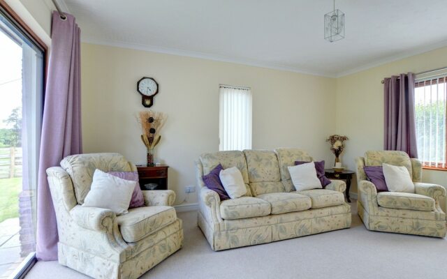 Beautiful Holiday Home in Rhydlewis With Garden