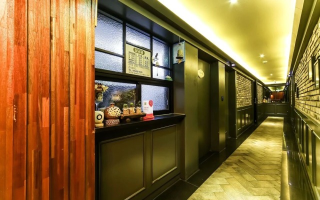 Changwon Palyongdong Vienna