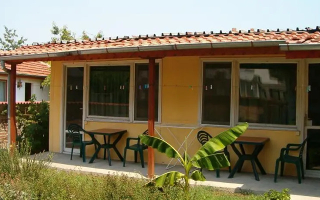 Fiesta Holiday Bungalows