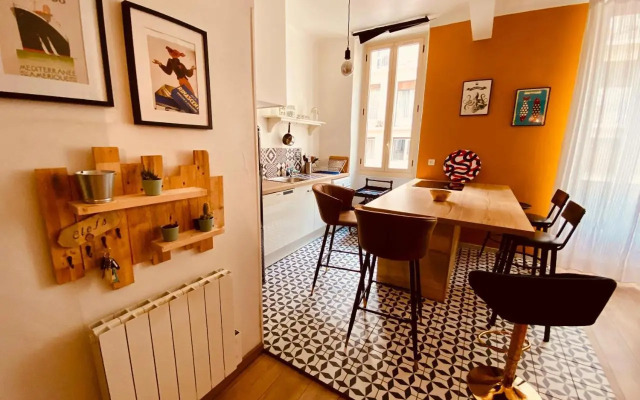 Palais Longchamps, T2 côté cour