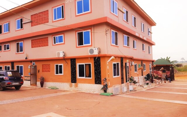 Open Space Hotel Kumasi