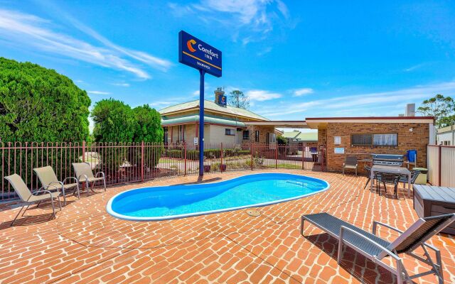 Warwick Settlers Inn
