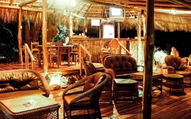 Zula Inn Aparthotel