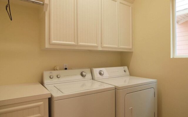 Pelican s Perch VW21